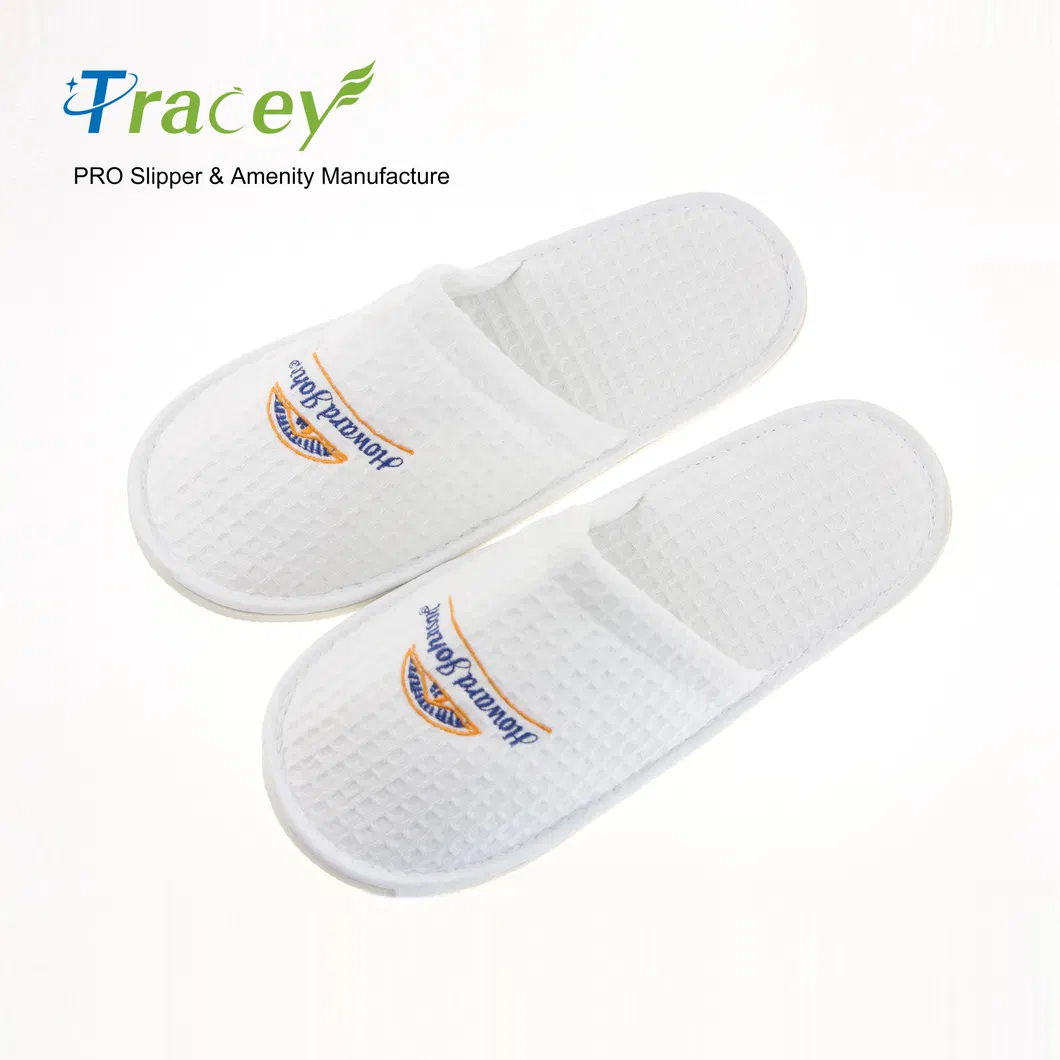 Wholesale High Quality Cheap Custom Logo Hotel Slipper Disposable Indoor Bathroom SPA Slipper Hotel Slipper