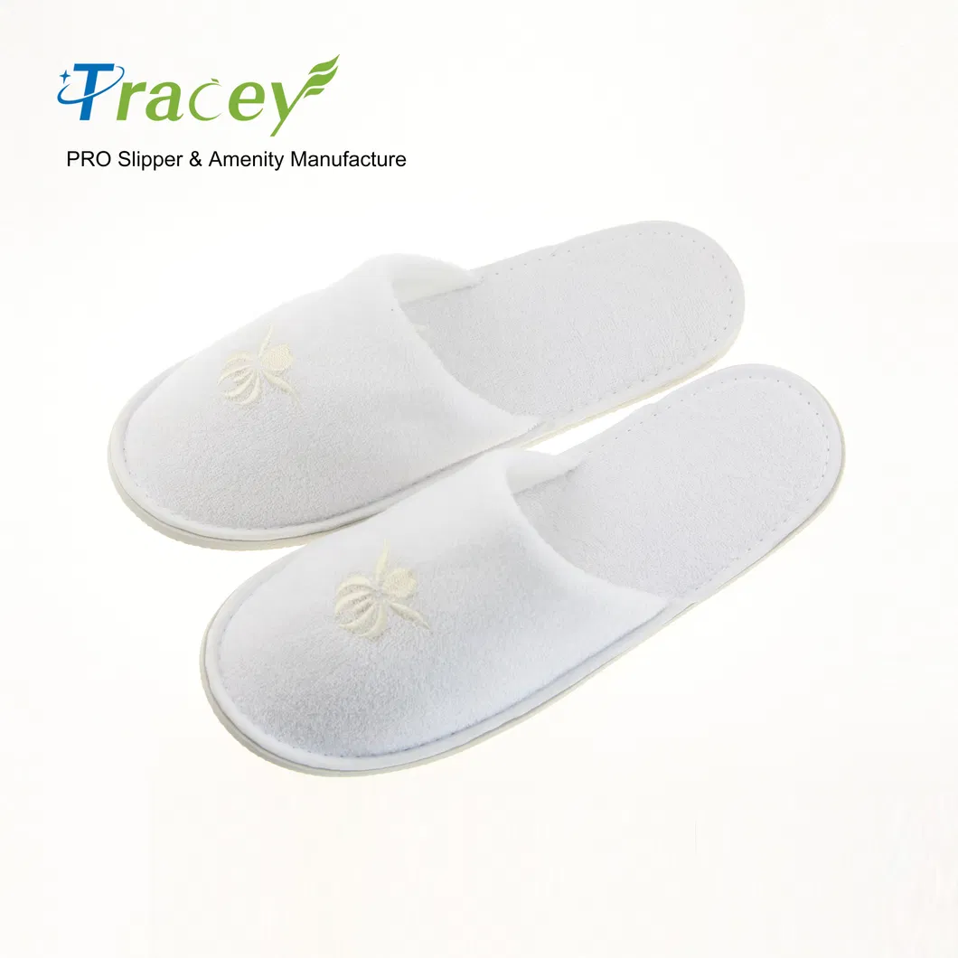 White Guest Bedroom Slippers Hotel Slippers Terry Velour EVA OEM Custom Logo Wholesale Disposable Slippers for SPA