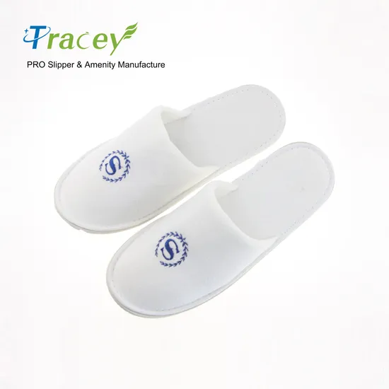 OEM Customized Warm Adult Sublimation Hotel Room Slippers White Disposable Hotel Guests Slipper Airline Slippers
