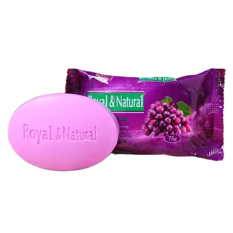 Wholesale Fruit Handmade Whitening Clean Soap Private Label Natural Organic Cleanser Soap Strawberry