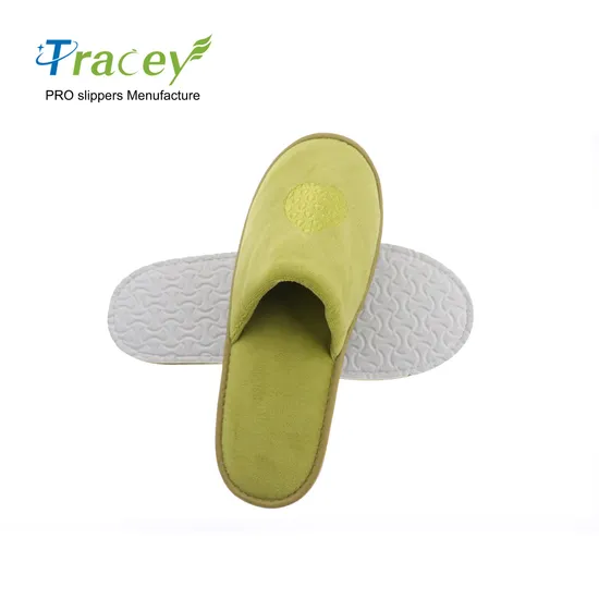 Cheap Comfortable Lightable Washable Closed Toe Towel Hotel Indoor Guest Slippers Pantuflas for Travel