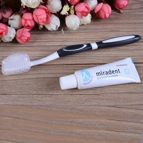 Cheap Factory Price Dental Kit Toothbrush+Miradent Toothpaste Travel Dispsoable Hotel Oral Care Toothbrush Kits