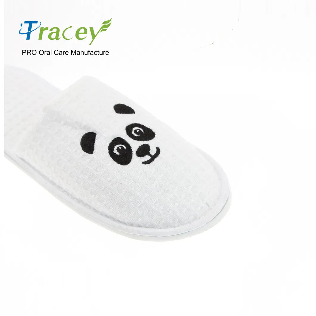 Wholesale Hotel Slippers with Logo Customized Disposable Slippers for Men Women SPA Hotel Towel Slipper Guest Degradable