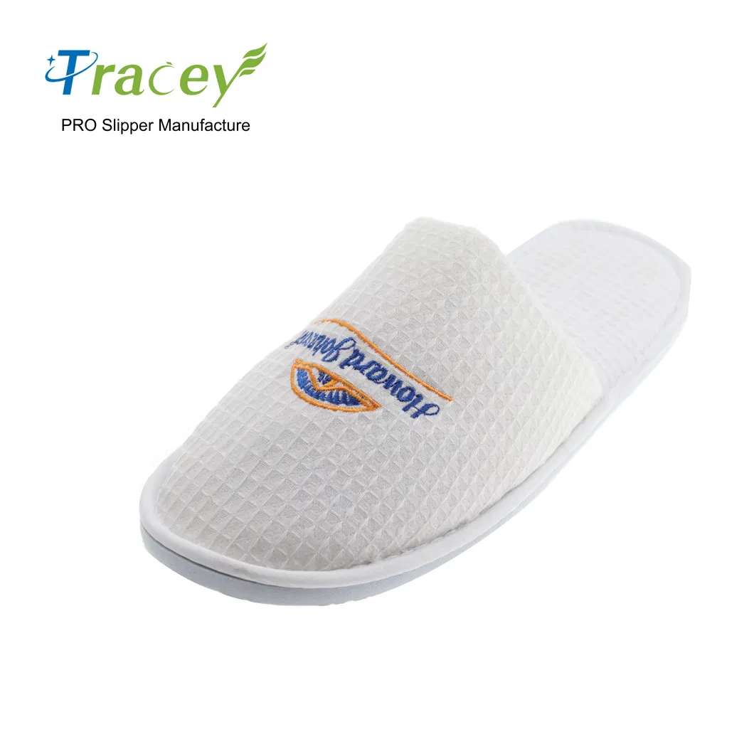 OEM Custom Logo Personalized Wholesale Luxury Cheap White Hotel Room SPA Guest Disposable Cotton Terry Slippers