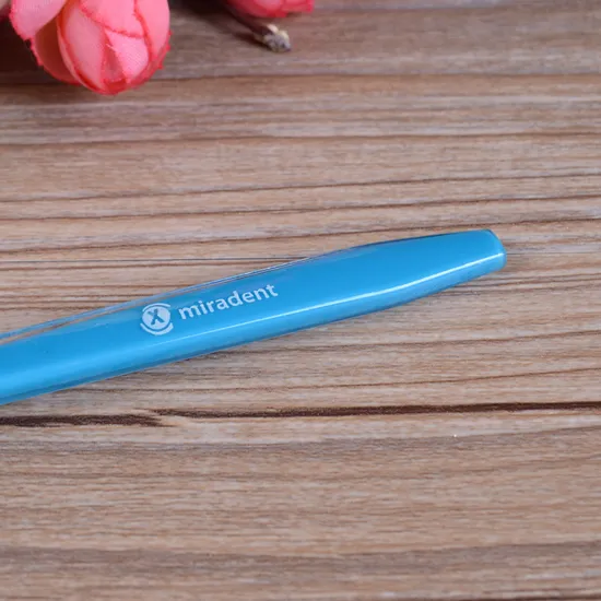 Hotel Double Color Handle Toothbrush+ 10gr Miradent Toothpaste Hotel/Travel Airlines Dental Kit /Disposable Toothbrush Set