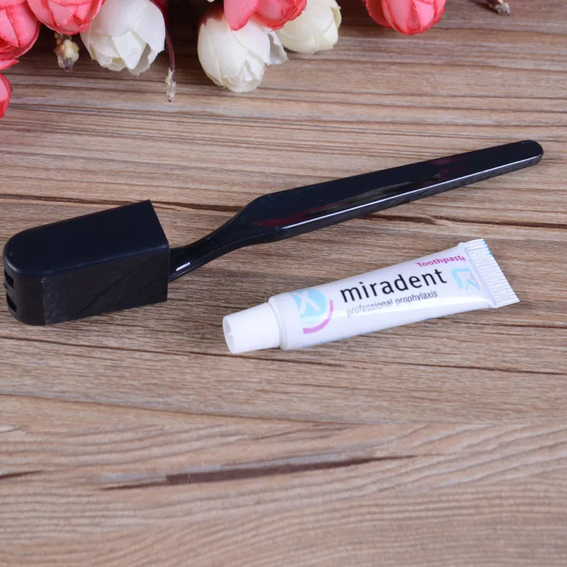 Travel Disposable Toothbrush with Cover /Cap Protective Bristle Cap /Hotel Hospitality Welcome Kit